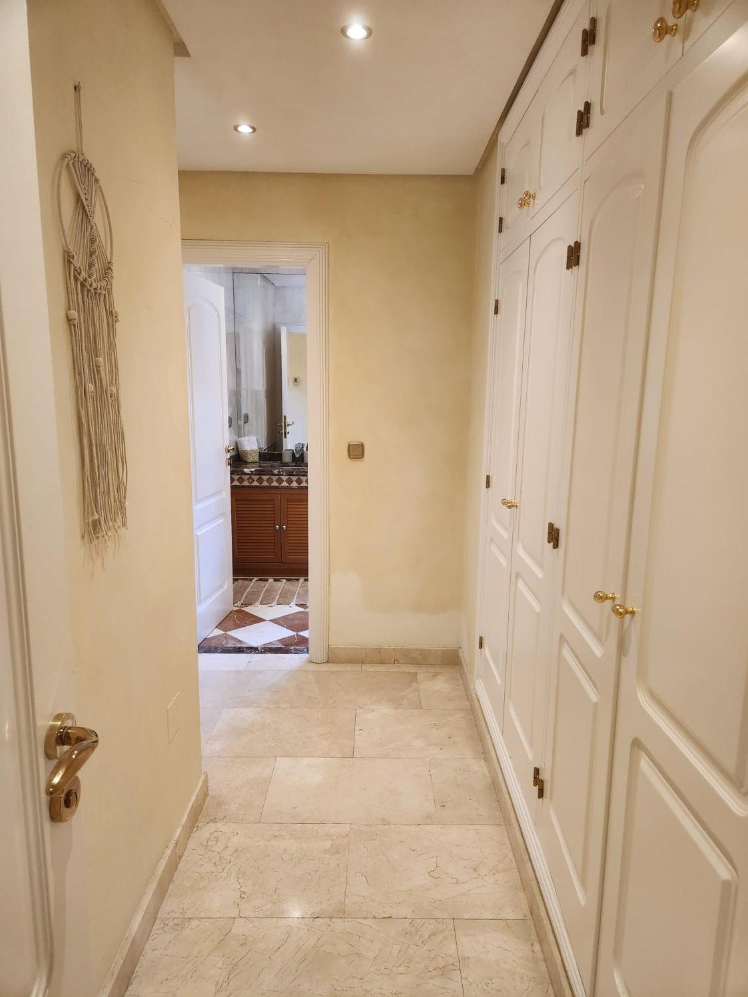 Apartamento Luxury 2 Bedroom Apartment, Sierra Blanca, *