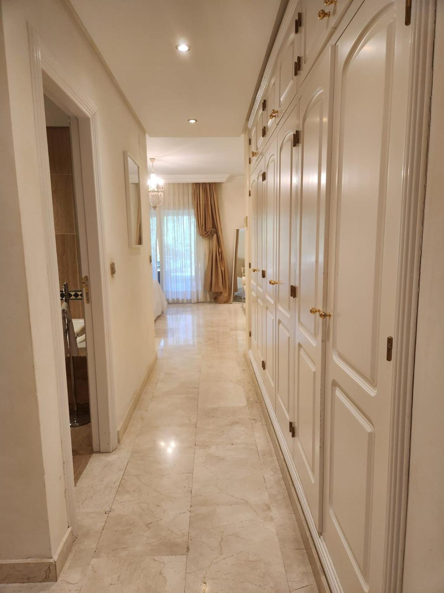 Apartamento Luxury 2 Bedroom Apartment, Sierra Blanca,